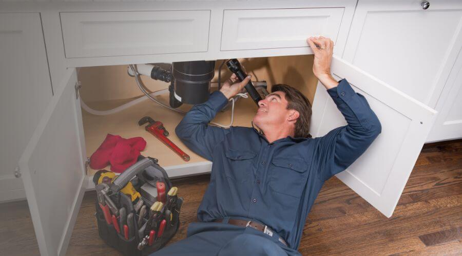 Expert burst pipe repair services in Ozark, IL
